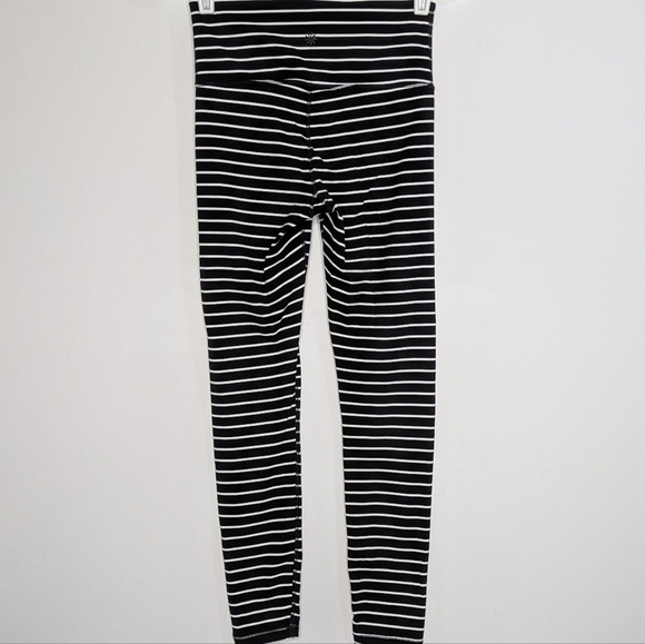 Athleta Black White Striped Workout Exercise Leggings XS - Picture 5 of 10